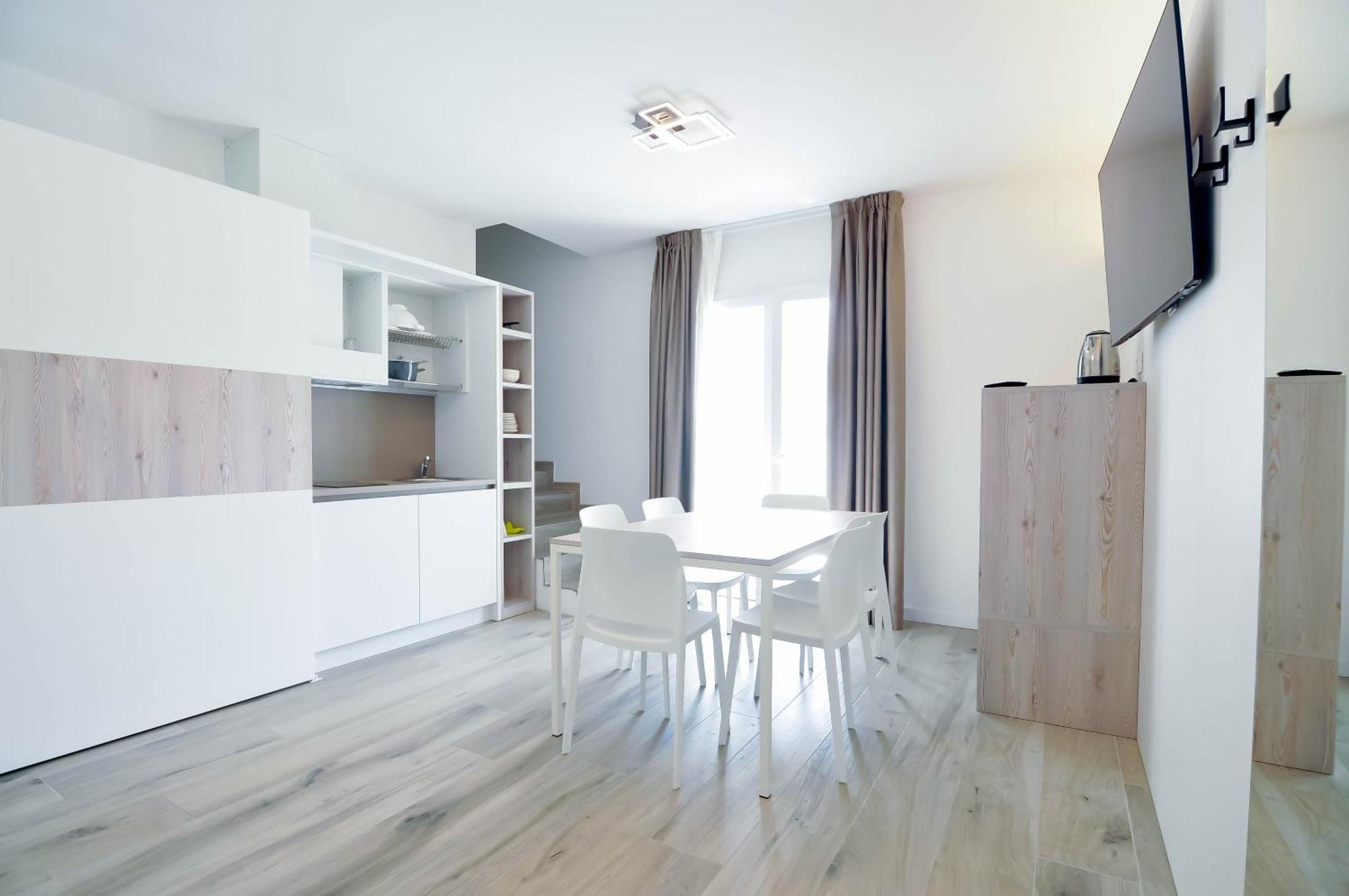 Marina Suites & Apartments 4 Stelle S Caorle Eksteriør billede