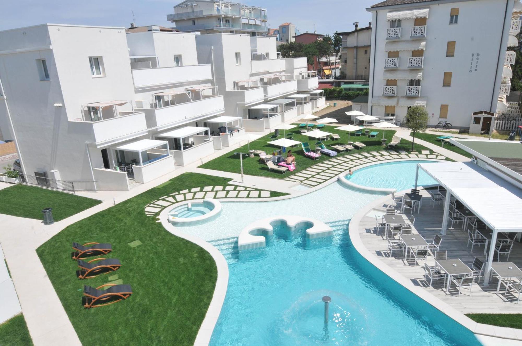 Marina Suites & Apartments 4 Stelle S Caorle Eksteriør billede